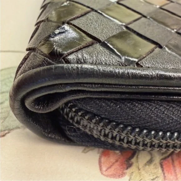 Vintage BALLY zip around lambskin, leather wallet - Picture 7 of 13